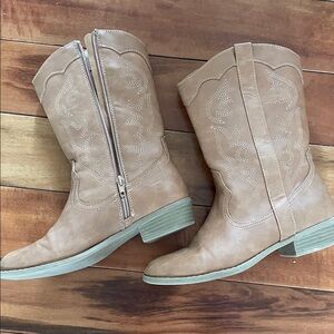 Girls Classic Tan Western Mid-Calf Boots with Side Zip